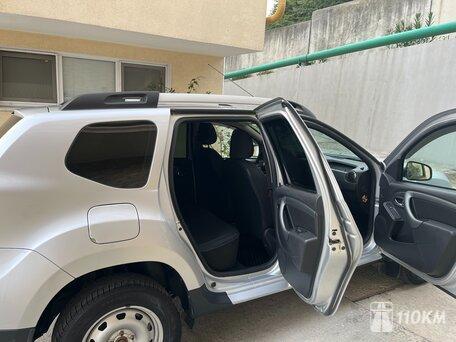 Renault, Duster, 2000, 143, бензин, внедорожник, механика, полный привод, среднее состояние, левый, серый, 1 545 000 ₽