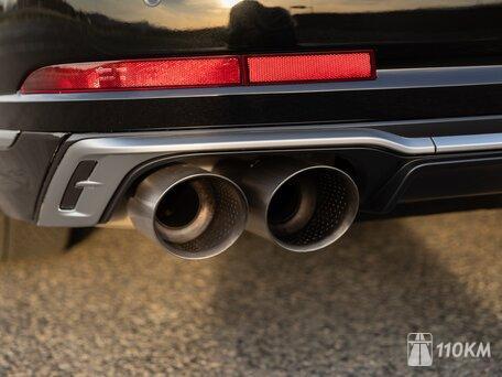 Audi, S8, 4000, 571, бензин, седан, автомат, полный привод, среднее состояние, левый, черный, 16 999 000 ₽